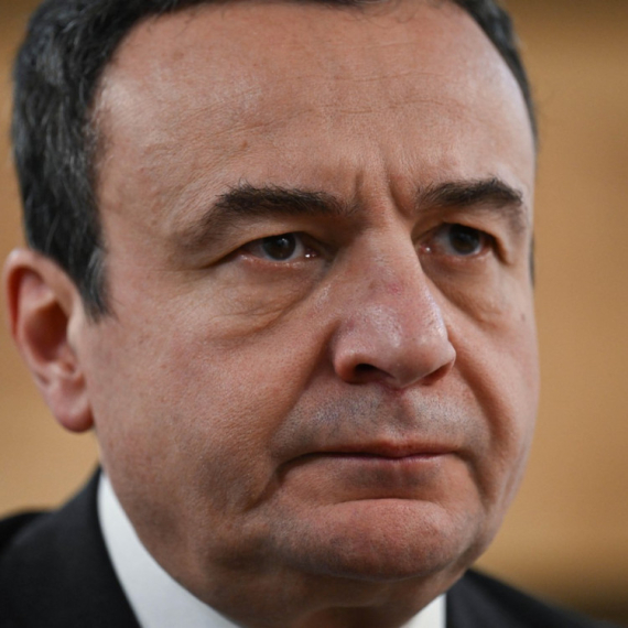 Petković: "Kurti opet lažnu aferu koju plasiraju Šolakovi mediji u Beogradu, koristi za napad na Vučića"