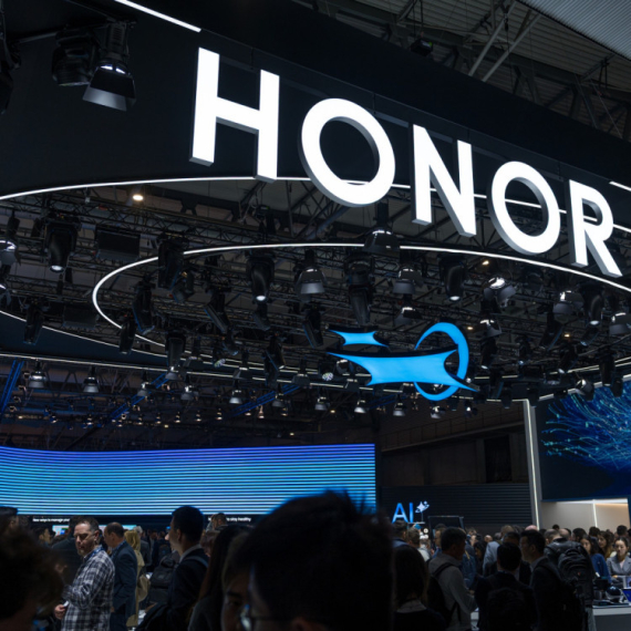 Honor predstavlja svog prvog humanoidnog robota