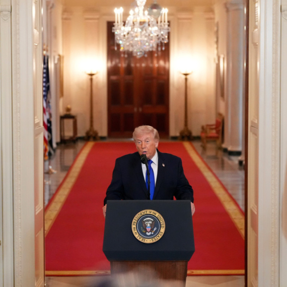 Tramp postaje sve nestabilniji