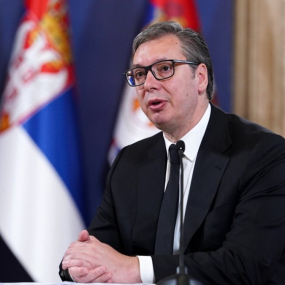 "Dok god raspinju Vučića, znam da nam je dobro krenulo"