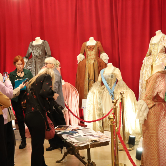 Veliko interesovanje: Produžena izložba "Petar Veliki i Srbija" u Ruskom domu