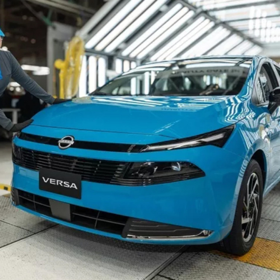 "U ovom ludom svetu sve je moguće"; Novi direktor Nissana ne isključuje prodaju kompanije