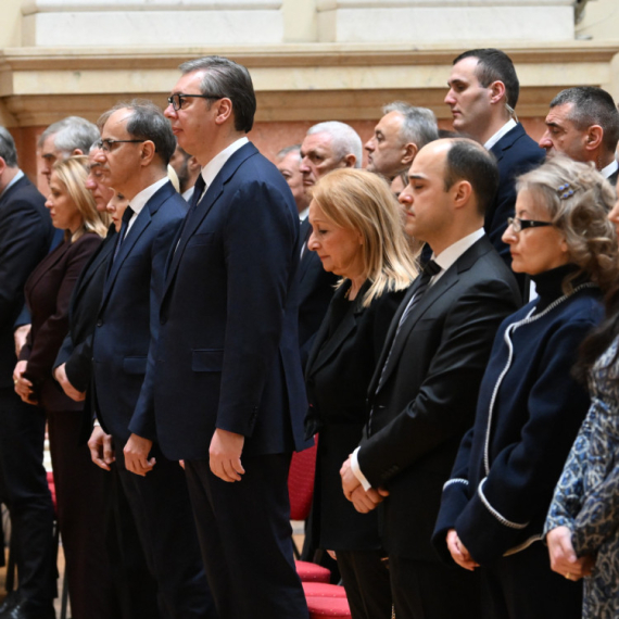 Održana komemoracija Vladislavu Jovanoviću; Vučić: Malo je ljudi kao on, pripadao je celoj Srbiji VIDEO