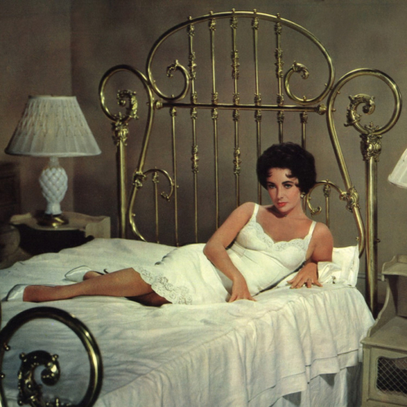 Vatikan ju je nazvao kurvom, a Holivud je i danas slavi: Niko kao Elizabet Tejlor VIDEO