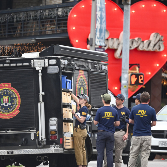 Masovna pucnjava u baru: Najmanje dve osobe ubijene; Sumnja se na teroristički napad FOTO/VIDEO