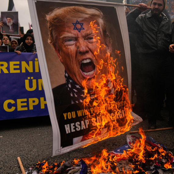 Zamka za Trampa je spremna; Čeka ga politička katastrofa?