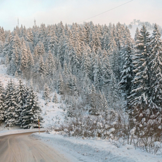 U Beogradu proleće, na Kopaoniku sneg VIDEO