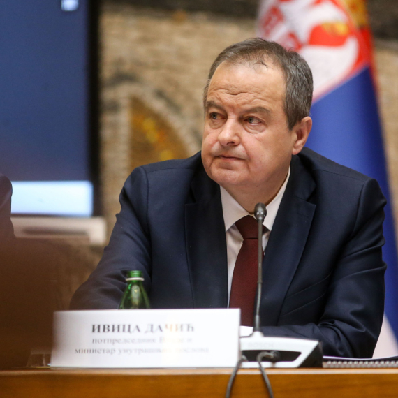 Dačić: "VJT ogolilo monstruozan plan"; "Laž o zvučnom topu bila je uvod u građanski rat"