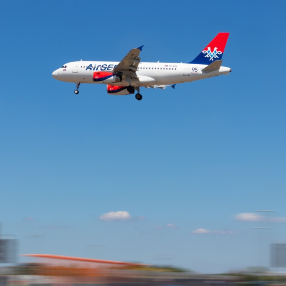 Avion "Er Srbije" poleteo iz Rijada: Večeras više od 160 putnika stiže u Beograd