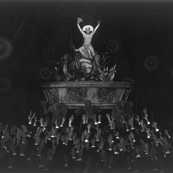 Radnja kultnog filma iz 1927. smeštena je u sadašnji trenutak: Budućnost je stigla