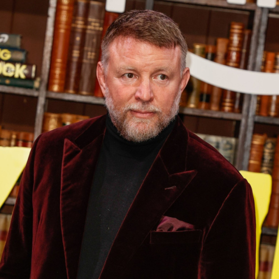 Nova serija Gaja Ričija a je globalni hit; Ljudi pišu: "Pun pogodak" VIDEO