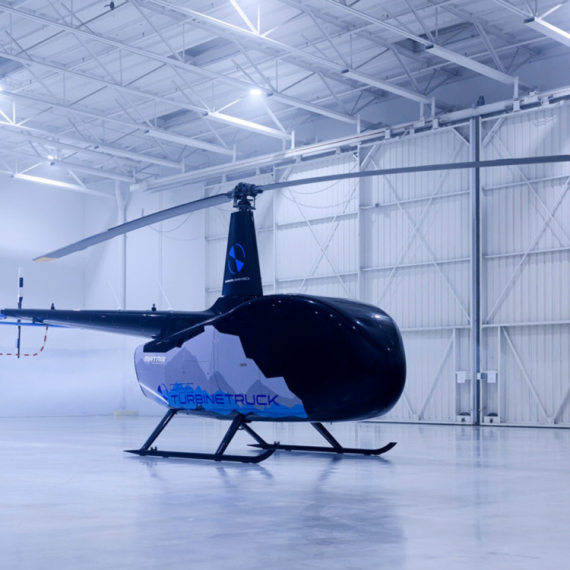 Ima li pilota u helikopteru? FOTO