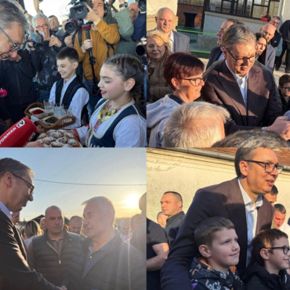Vučić u poseti Aranđelovcu; Dočekalo ga mnogo ljudi; Obišao destileriju porodice Ivović u selu Kopljare VIDEO