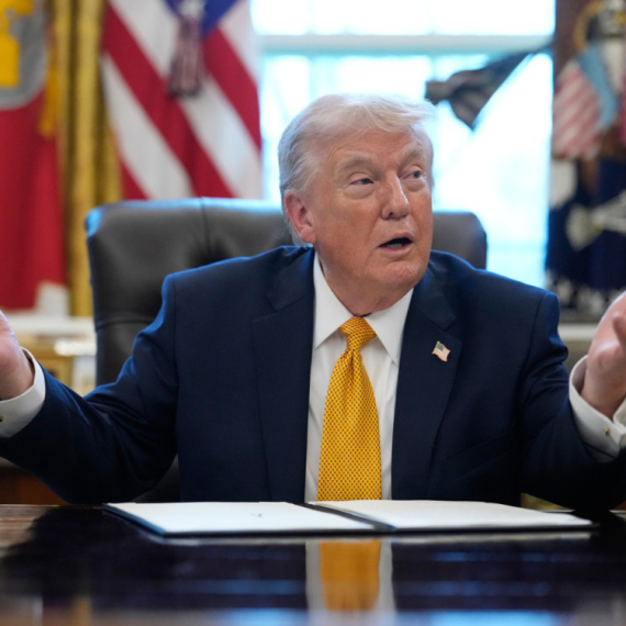 Drama u Persijskom zalivu: Tramp upozorava saveznike