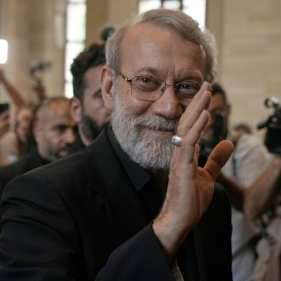 Hiljade građana ispratilo Laridžanija VIDEO