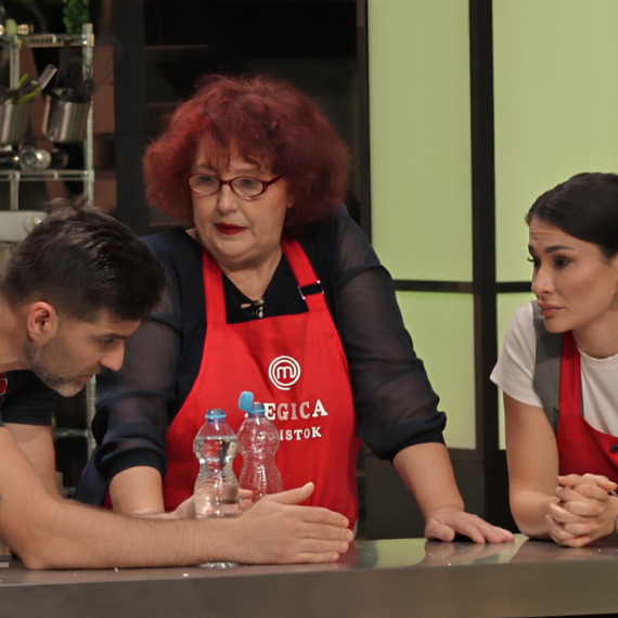 Ko je kriv za peh? "Ti si kriv, seckao si povrće sat vremena!"