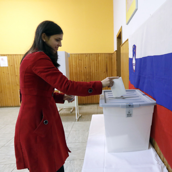 U Sloveniji se u nedelju održavaju parlamentarni izbori