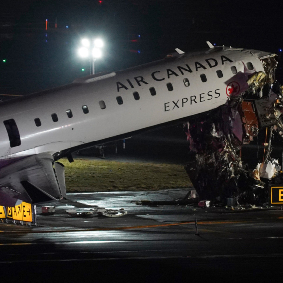 Plane splits in half after runway collision; casualties reported; everything blocked PHOTO/VIDEO
