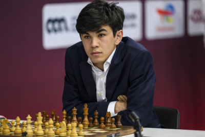 Slika za Čudo iz Uzbekistana ruši sve pred sobom – Hikaru razmišljao 67 minuta i izgubio