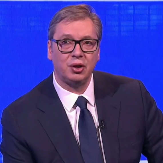 Vučić o jezivim pretnjama koje su dobili on i njegova porodica: "Pozivali su na smrt moje dece"