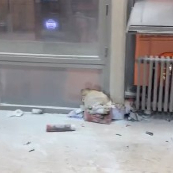 Država na ovo upozoravala; "Ko vodi računa o studentima na fakultetima?"; "Ko je odgovoran za smrt devojke?"