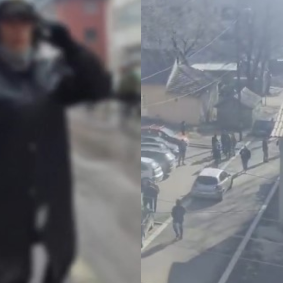 Blokaderi napali aktiviste SNS u Boru: Prskali ih suzavcem, jednom polomili ruku; Okupili se i u Bajinoj Bašti