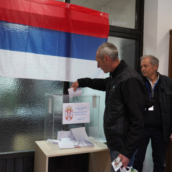 Mesarović: "Pobeda SNS u svih 10 lokalnih samouprava poruka da građani prepoznaju rad"