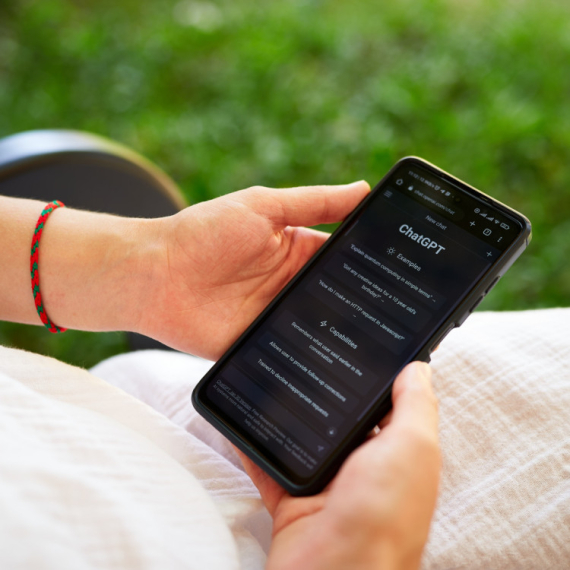 ChatGPT davao tinejdžeru instrukcije kako da se ubije? "To je deo savremenog sveta"