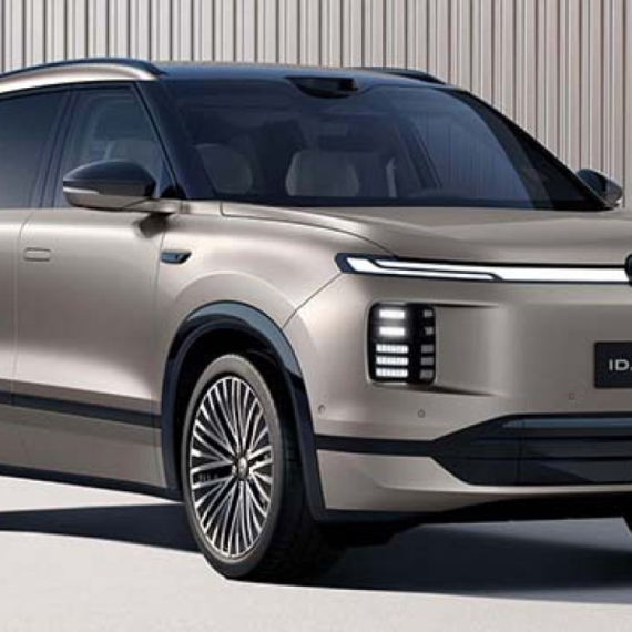 Ovaj Volkswagen za 41.000€ "pet jezika priča, šesti zamuckuje" FOTO