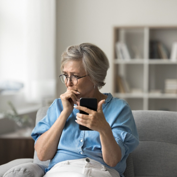 Ovo su rani znakovi demencije koje svi ignorišu, a nisu gubitak pamćenja