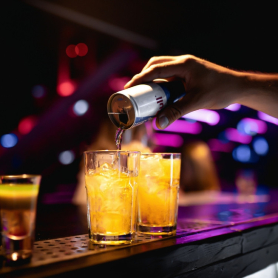 Stručnjaci otkrivaju šta se tačno dešava u organizmu posle energetskog pića