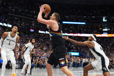 Slika za Nikola Jokić opet ušao u istoriju NBA lige FOTO