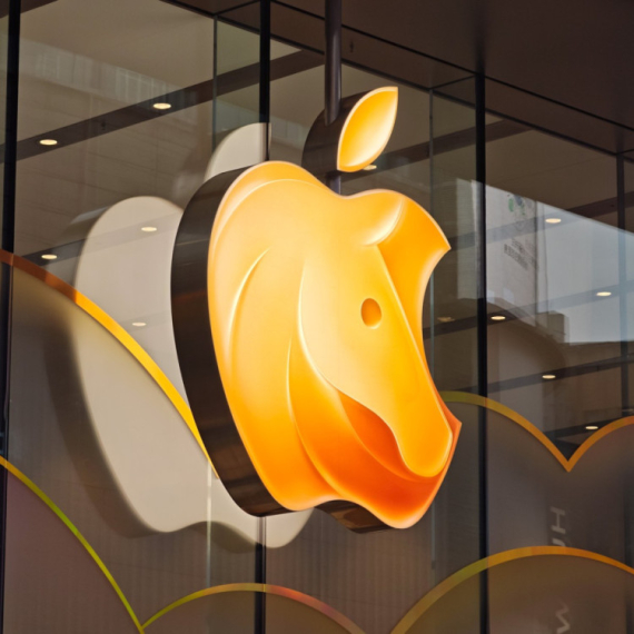 iPhone Fold više nije glasina: Apple počeo proizvodnju savitljivog telefona koji menja sve