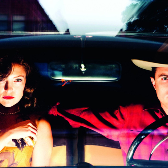 Triler sa Kejsijem Aflekom i Džesikom Albom je šokirao publiku i kritičare; Doživeo je totalni neuspeh