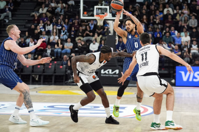 Slika za Kraj Partizanovog niza – Efes ostavio pobedu u Istanbulu; Penjaroja :"Imamo problema"