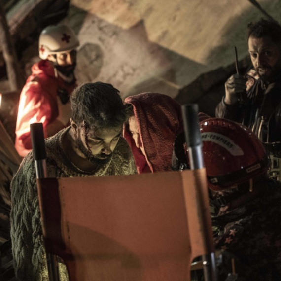 "Primirje prekršeno – pregovori besmisleni"; Iran ponovo zatvorio Ormuski moreuz; Najmanje 254 mrtvih u Libanu