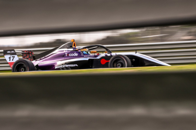 Slika za Strašan sudar u Formuli 4 – Srbin učestvovao u karambolu VIDEO