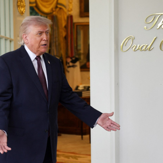 Još jedan bend zabranjuje Trampu korišćenje njihove muzike: "Gnušamo se njegovih političkih stavova" FOTO