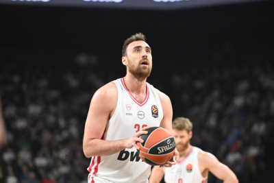 Slika za "Milutinov je bio zaključan u kancelariji..."