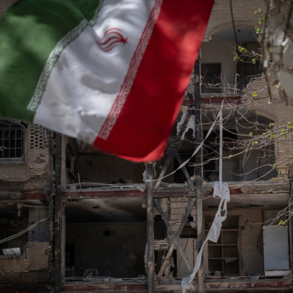 Tramp najavio nove pregovore sa Iranom; Više od 20 brodova prošlo kroz Ormuski moreuz FOTO/VIDEO