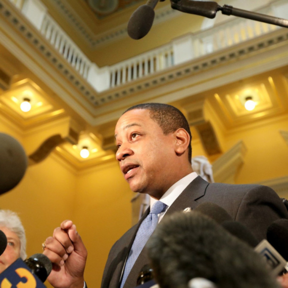 American politician kills wife, then commits suicide PHOTO