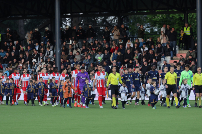 Slika za Meč Železničara i Zvezde kasnio – navijači problem