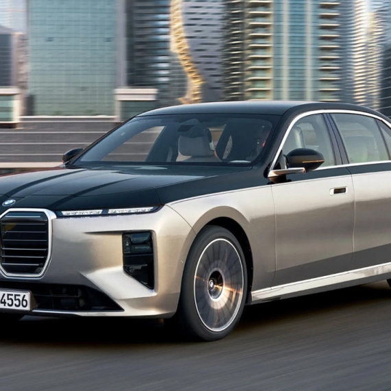 BMW menja pravila: Nova Serija 7 pokazuje kako će izgledati svi budući modeli FOTO