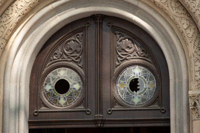 Slika za Skandal nad skandalima u Zagrebu; Napadnuta pravoslavna crkva FOTO