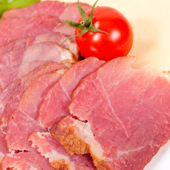 Objavljena lista: Srpska pršuta nadmašila svetske kulinarske gigante FOTO