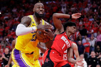 Slika za Neuništivi Lebron "krade" i rešava – Lejkersima drama posle produžetka VIDEO