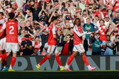 Slika za Navijači strepeli do poslednje zvižduka – Arsenal se vratio na prvo mesto