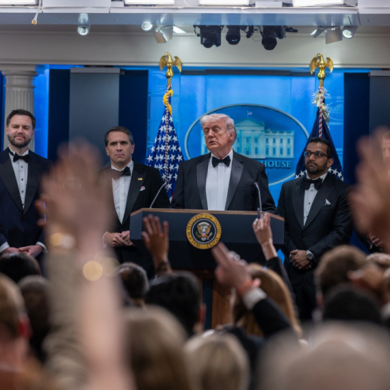 Na Trampa pucao inženjer bez dosijea: Evo ko je osumnjičeni