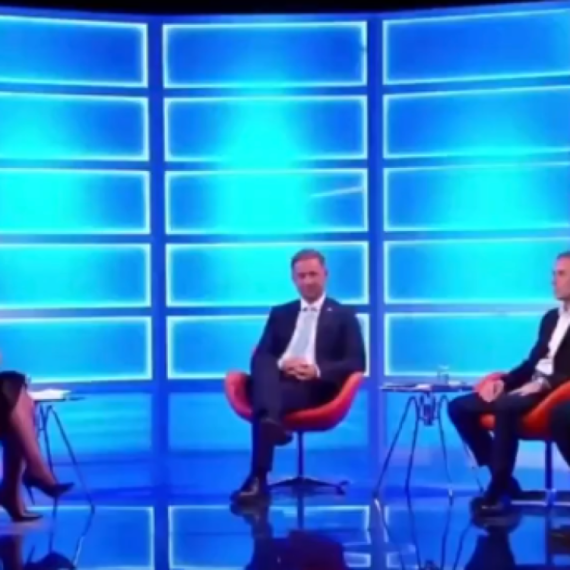 Haos posle nesklada u emisiji; Potpuno rasulo u blokaderskim redovima – svako vuče na svoju stranu VIDEO