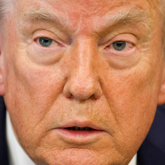 Poruka Trampu: "Ne možete da se povučete dok ne platite"